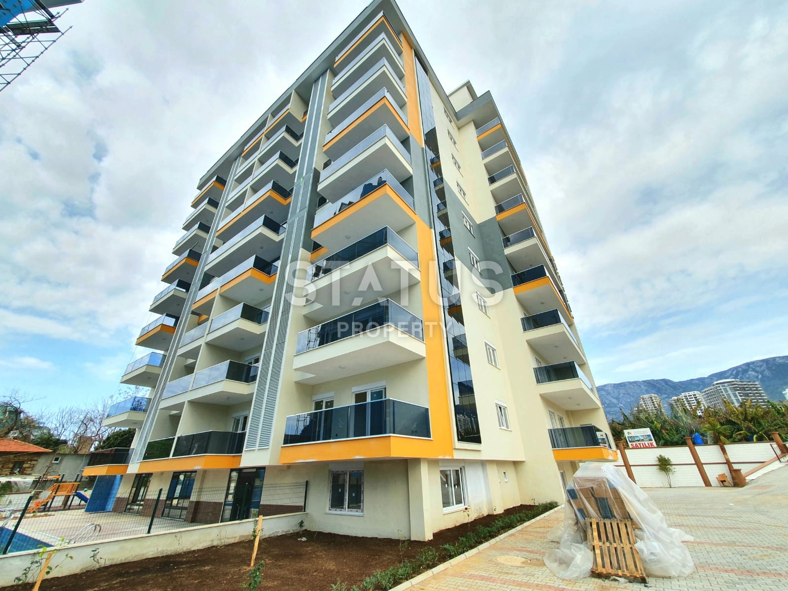 Apartment 1+1 in a new complex with infrastructure, 50 m2. Mahmutlar, Alanya. фото 1
