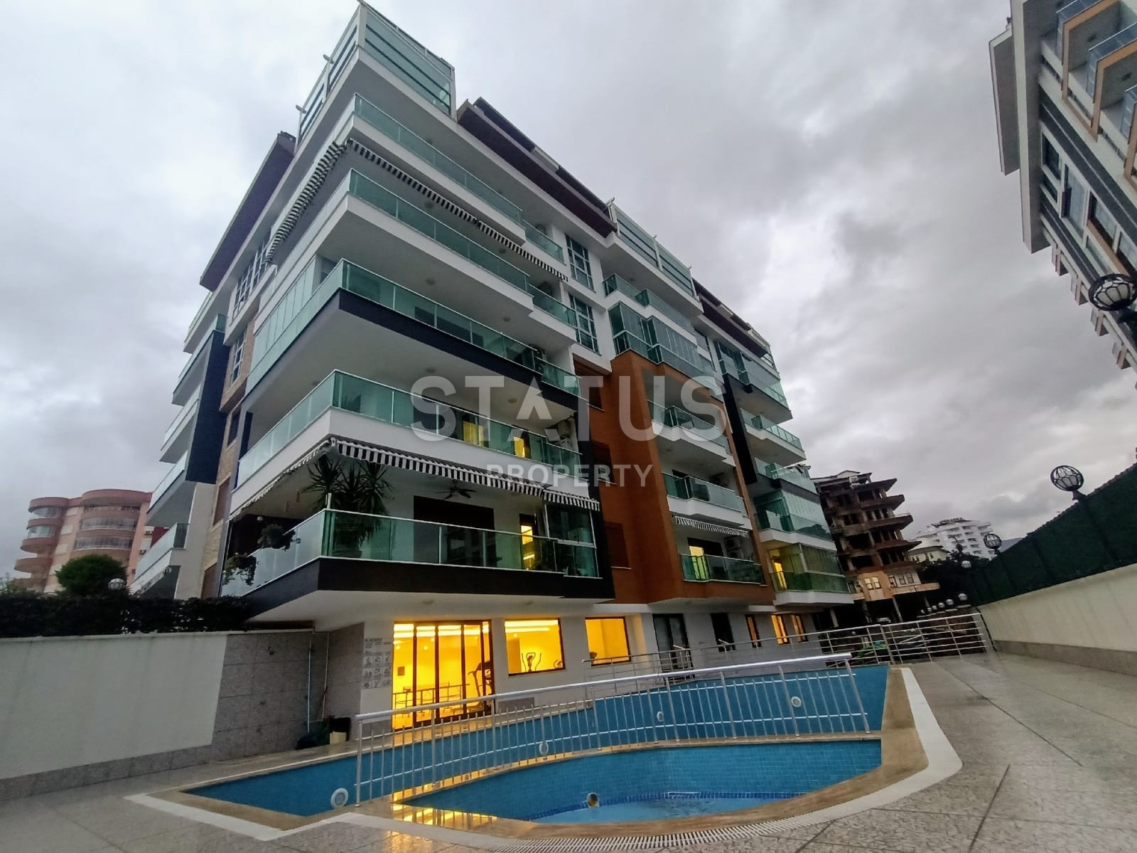 Large two-room apartment in a new complex, 75 m2. Tosmur, Alanya. фото 1