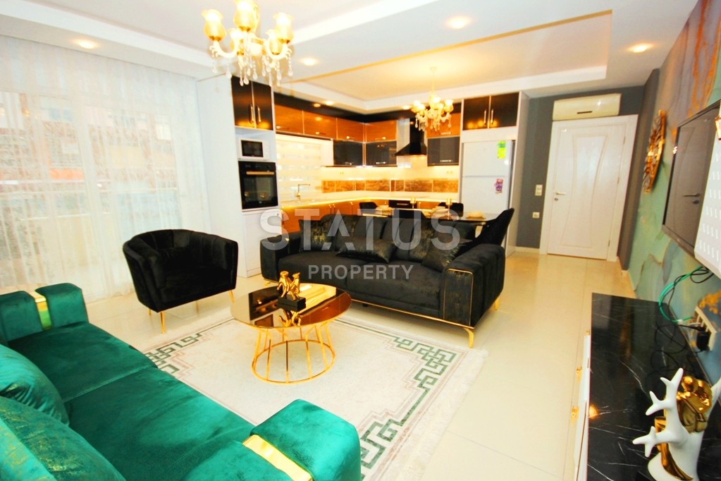 Spacious furnished apartment 2+1, 125 m2 in Mahmutlar. фото 1