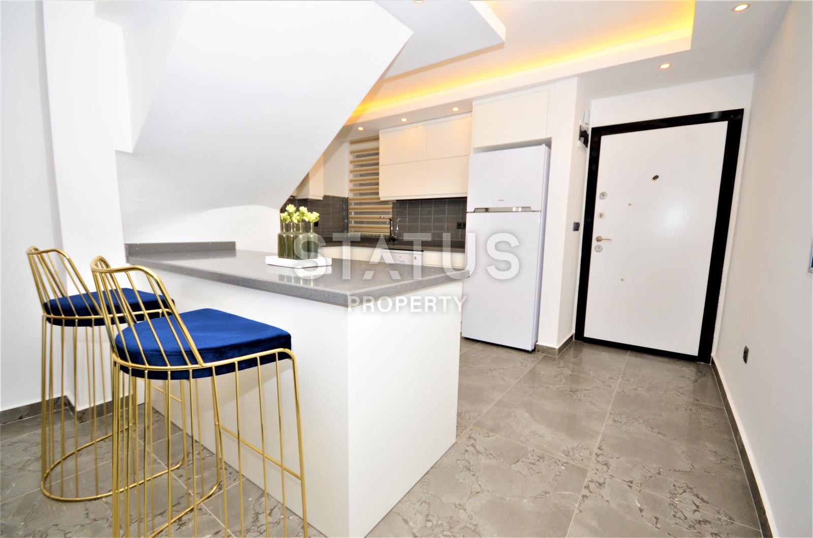 Elite duplex apartment 2+1, with designer renovation on the historical fortress of Alanya фото 1