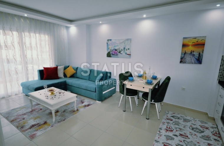 Apartment with new furniture in a complex with a swimming pool in Mahmutlar, 400 meters from the sea. 65 sq.m. photos 1