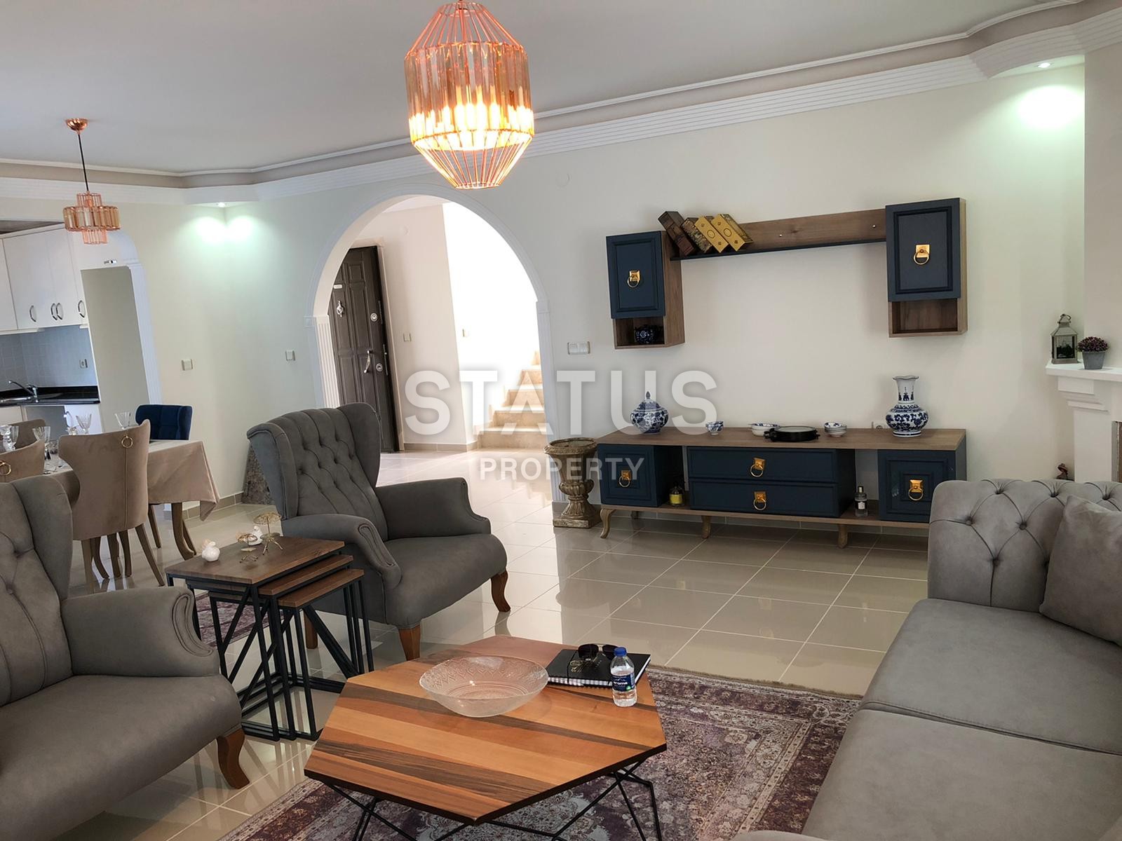 Luxurious furnished villa 4+1 layout, 250 m2 in the ecological area of Kargicak, Alanya фото 2
