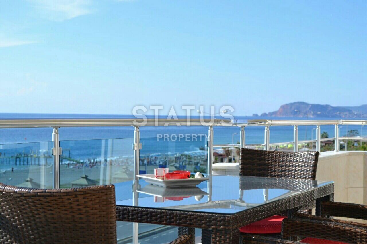 First line with direct sea view! Apartment 2+1 furnished in Mahmutlar 120 sq.m. фото 1