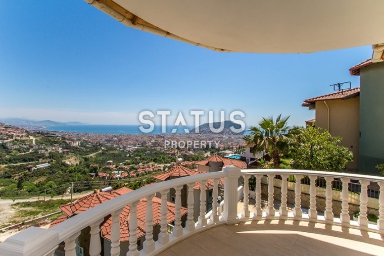 Villa 3+1 with panoramic views of the sea and the fortress. Alanya, Center. photos 1