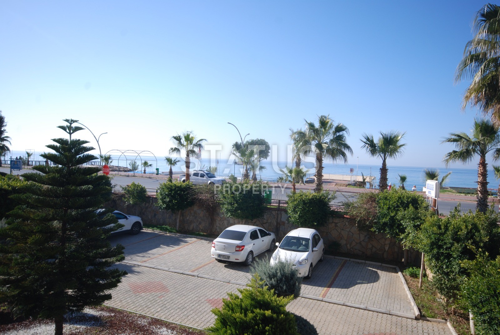 Two apartments 1+1 with sea views in a complex on the first line in Oba, 60 m2 фото 1