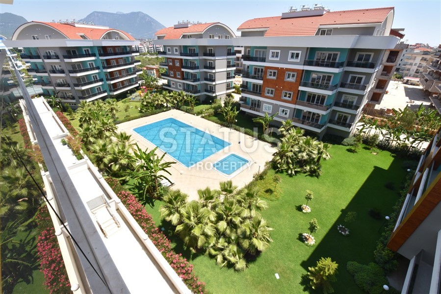 Spacious 3+1 apartment, 155 m2 with a separate kitchen in a complex with full infrastructure, Oba, Alanya фото 1