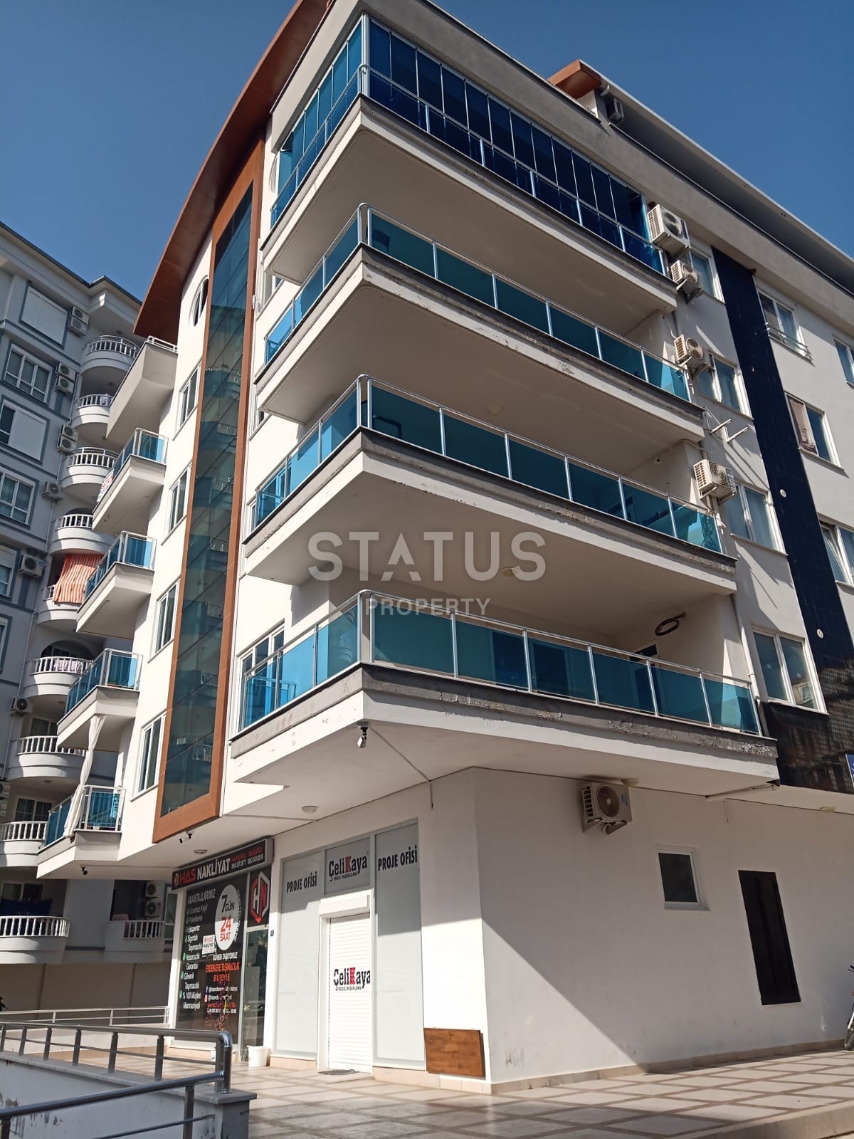 Spacious apartment 3+1, 180 m2 in a new house. Tosmur, Alanya. фото 2