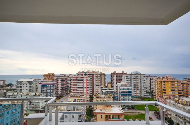 Penthouse 4+1 in a good complex with sea and mountain views, 230 m2 фото 1