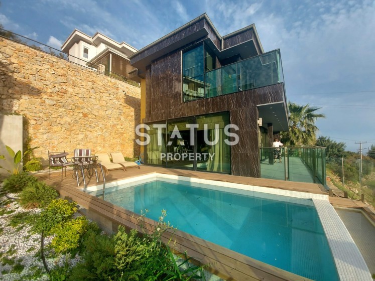 Villa 3+1 with a view of the sea and the fortress, 200 m2. Bektash. Alanya. photos 1