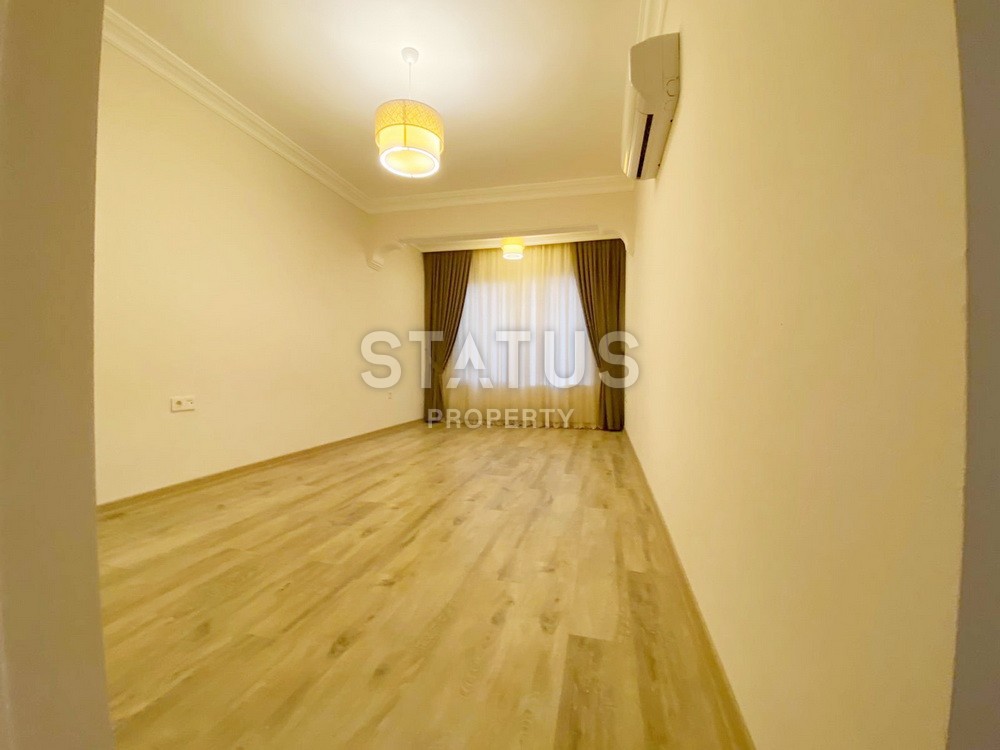 Spacious 3+1 apartment, 130 m2 in a modern complex in the prestigious Oba area, Alanya фото 2