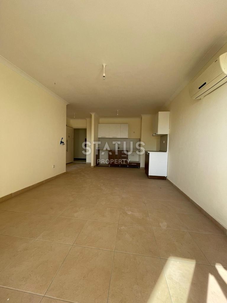 One-bedroom apartment in a complex with a large green area, 65 m2 фото 2