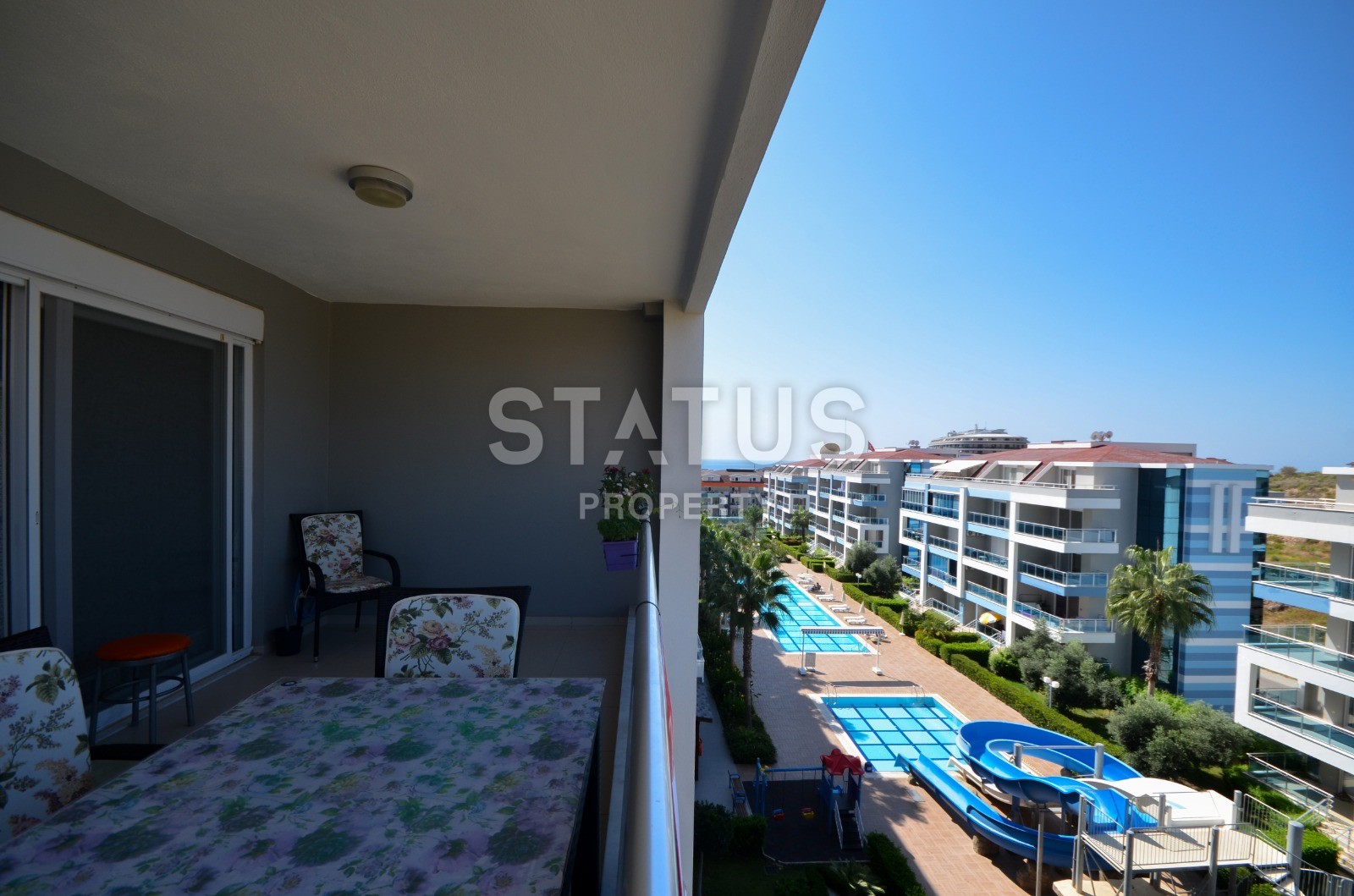 Three-room apartment 120 m2 with sea view in a luxury complex. Kestel, Alanya. фото 2