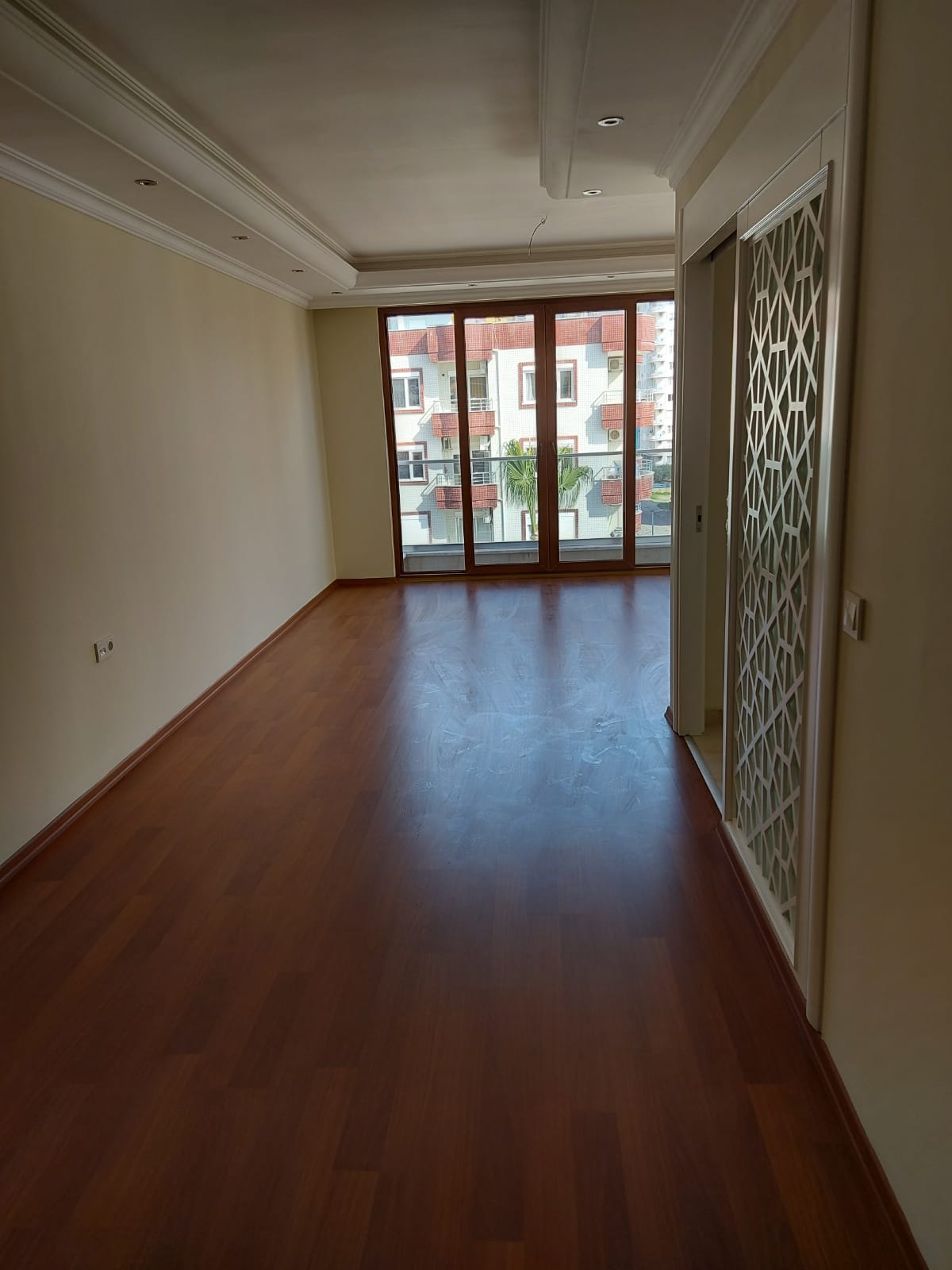 Apartment 3+1 with beautiful views in the center of Mahmutlar, 135 m2 фото 2