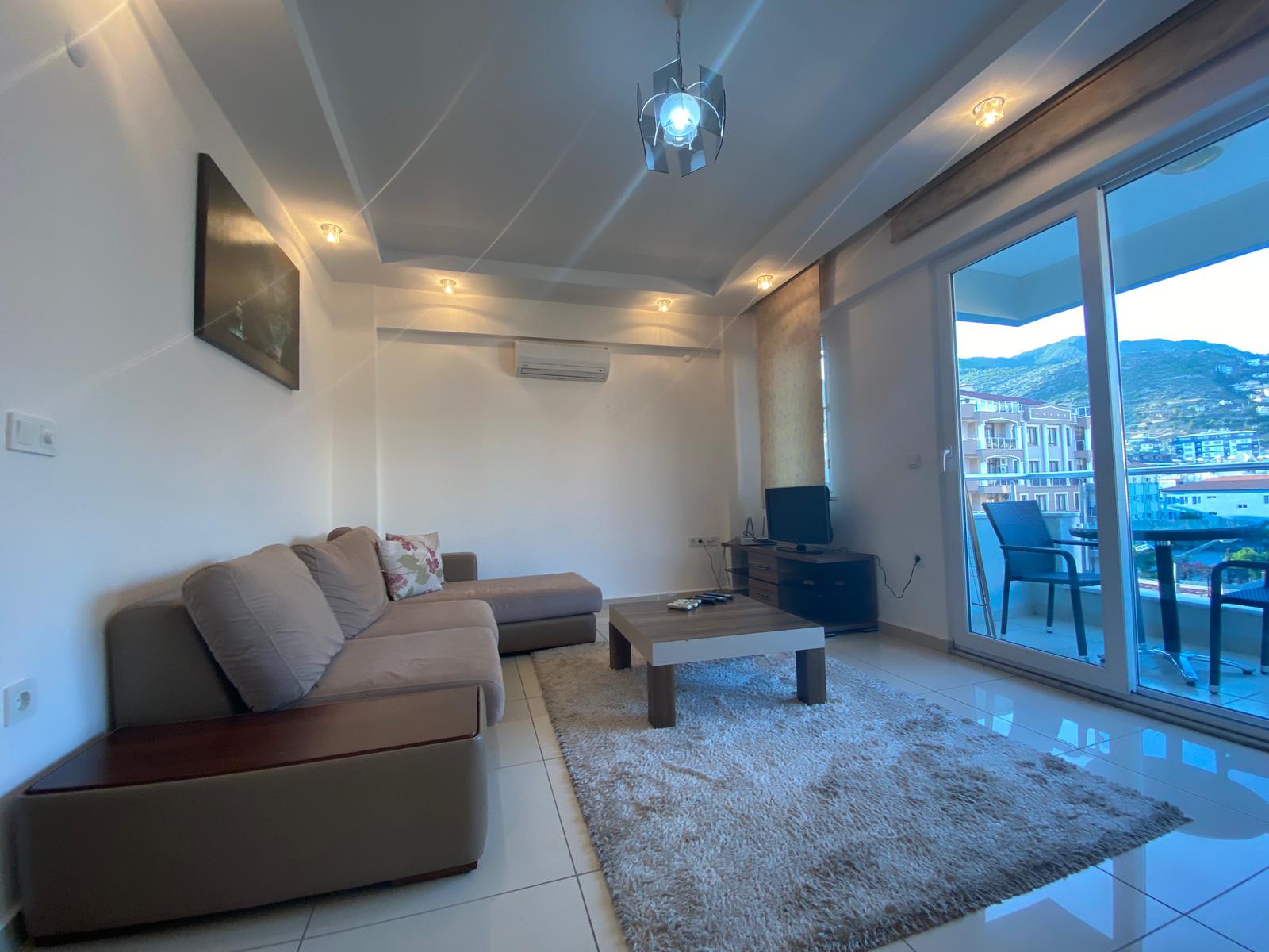 Three-room apartment with furniture in the Cleopatra beach area, 75m2 фото 1