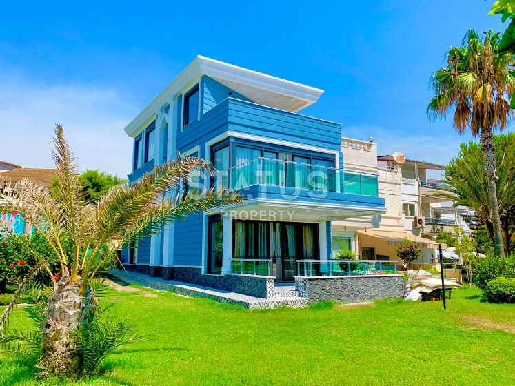 Luxury villa on the beach in Konakli! 230 m2 photos 1