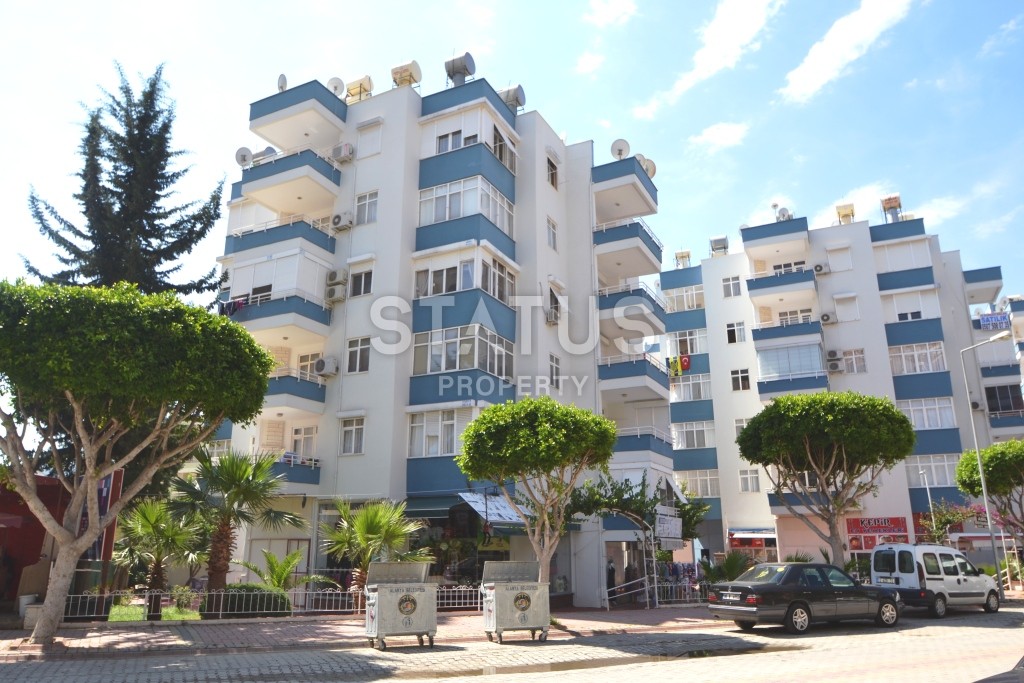 Three-room apartment just 100 meters from the coast of Mahmutlar, 90 m2. фото 1