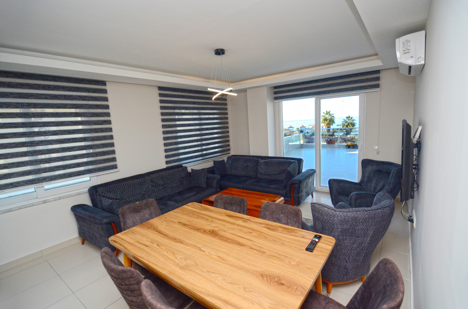 Apartment 3+1 with a terrace and a gorgeous sea view, 145 m2. фото 2