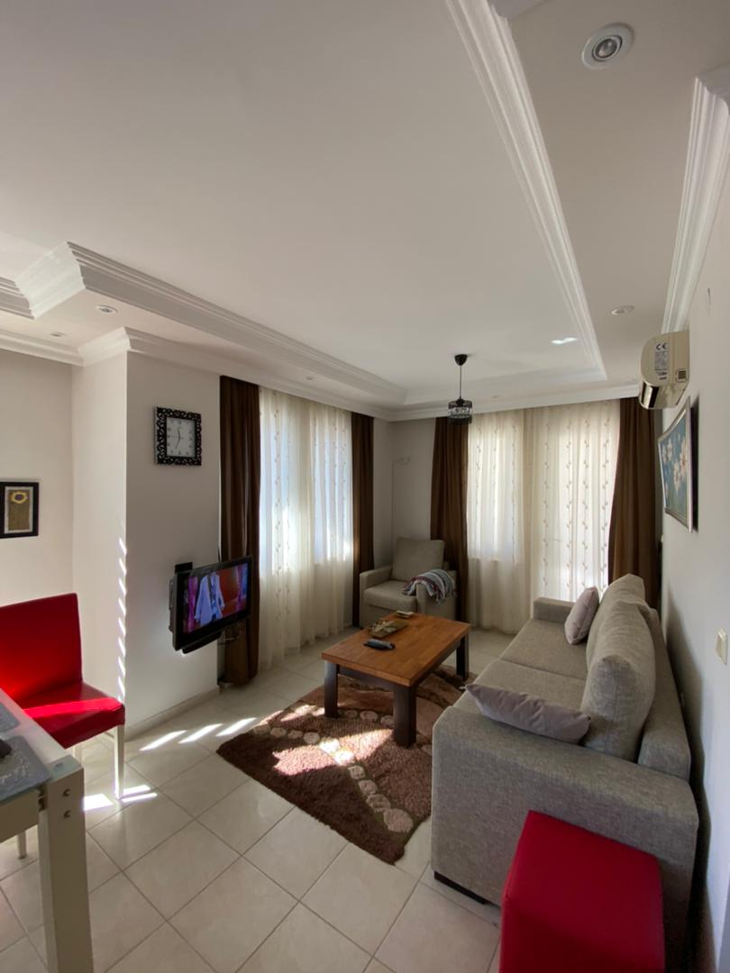 Furnished apartment 1+1 in the Cleopatra area, 55 m2. фото 1