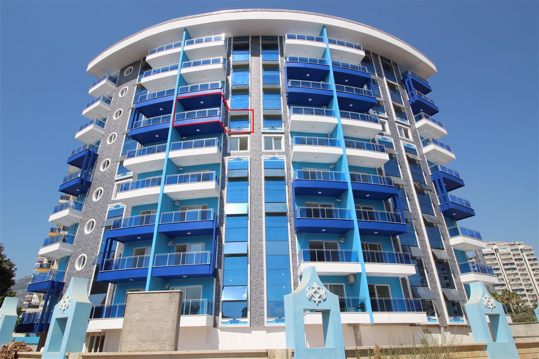 Apartment 1+1, 500 meters from the sea in the new building Mahmutlar, 60 sq.m. фото 1