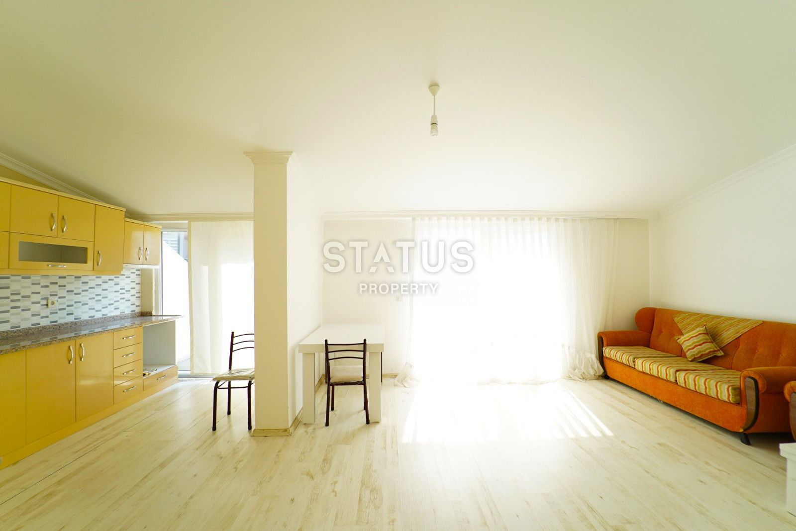 Two-level five-room apartment with furniture, 210m2 фото 1