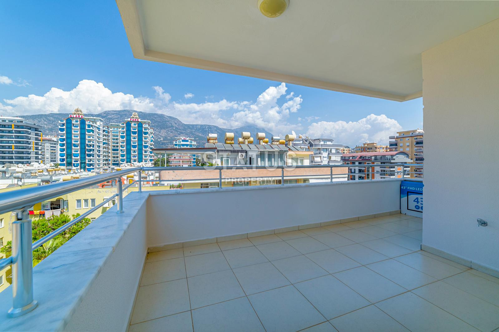 Three-room apartment with designer renovation and sea views in Mahmutlar, 110 sq. фото 2