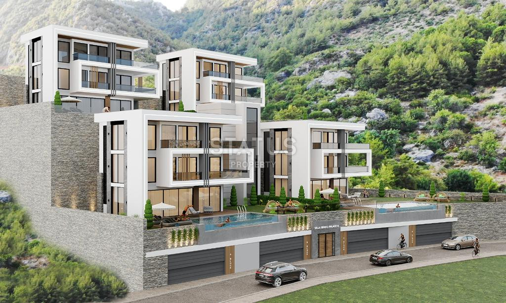 Villas 5+1 with a garden and a panoramic view of the sea and the fortress in the center of Alanya, 315 m2. фото 1