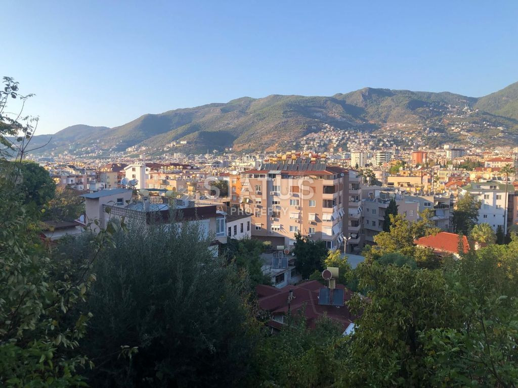Apartment 1+1 in a historical place in the very center of Alanya, 55 m2. фото 1
