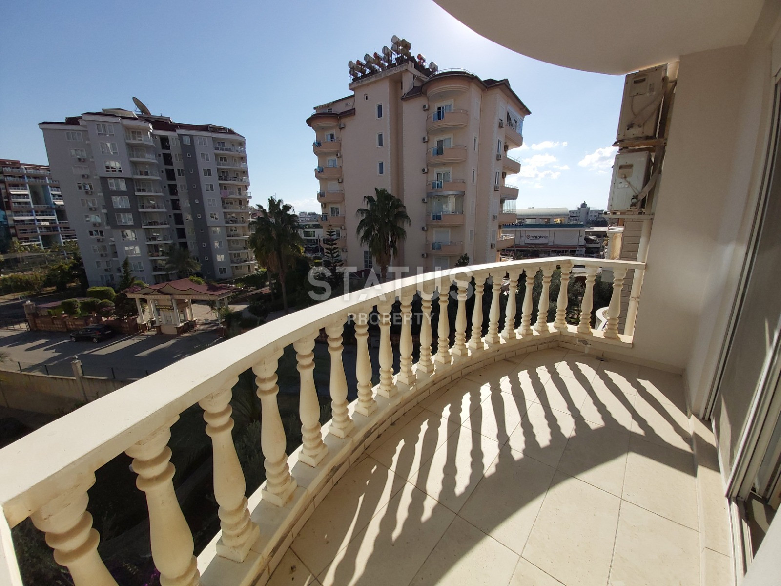 Three 2+1 apartments next to the Alanium shopping center in Oba, 120 sq.m. фото 1