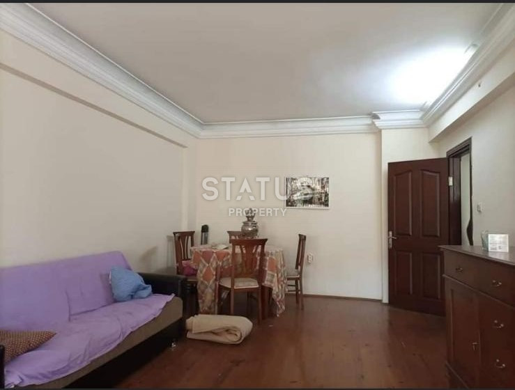 Budget apartment 2+1 two minutes from the sea, 115 m2. Center, Alanya. фото 1