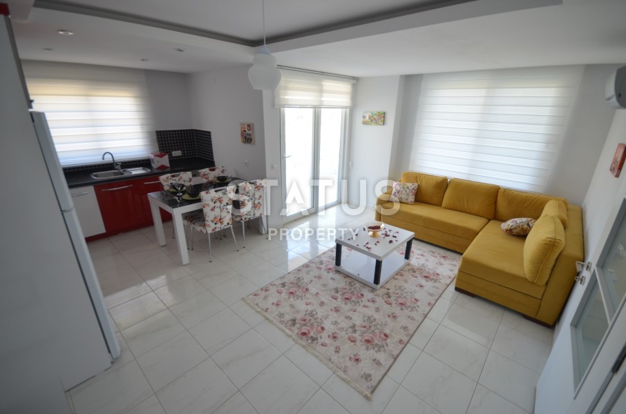 Excellent furnished one-bedroom apartment with mountain views, 70 sq. m. фото 1