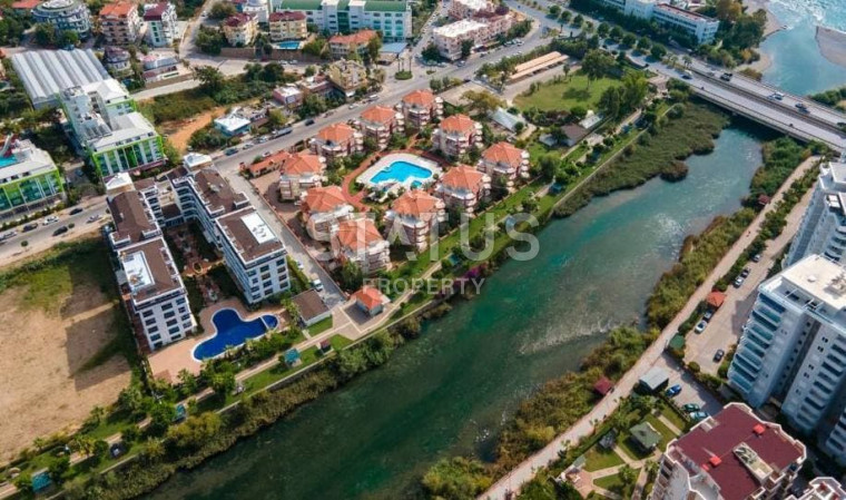 Дуплекс 2+1 в 200 метрах от моря в Кестеле, 120 м2. фото 1