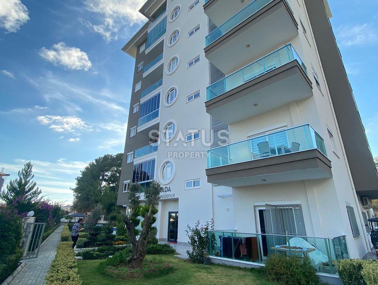 Apartment 1+1 in a new complex in Avsallar, a full package of furniture and appliances фото 2