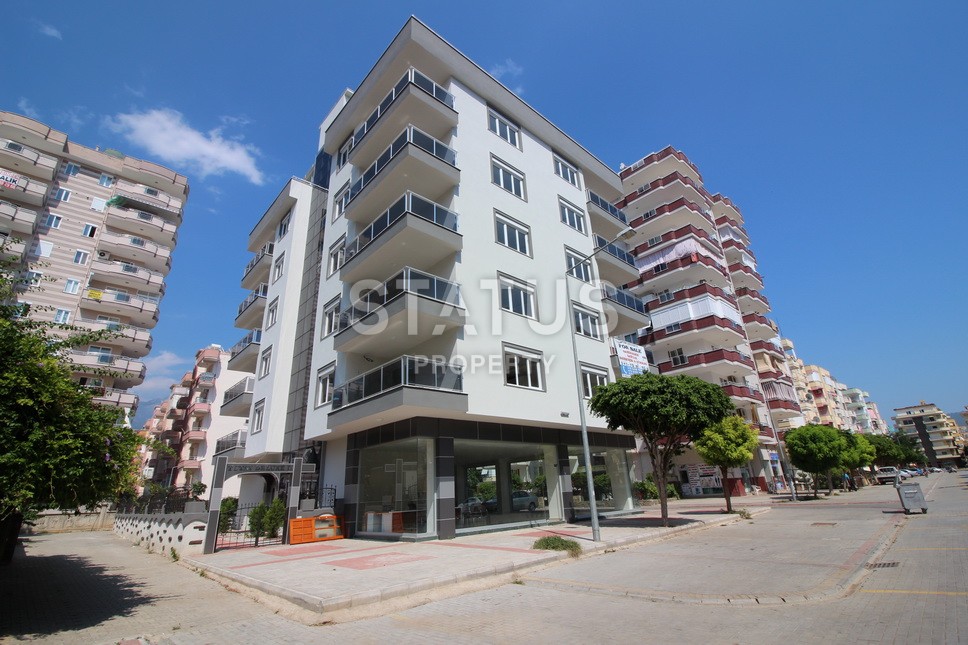 New apartments in a new complex in the very center of Mahmutlar. Large areas and small prices! 80 sq.m. фото 1