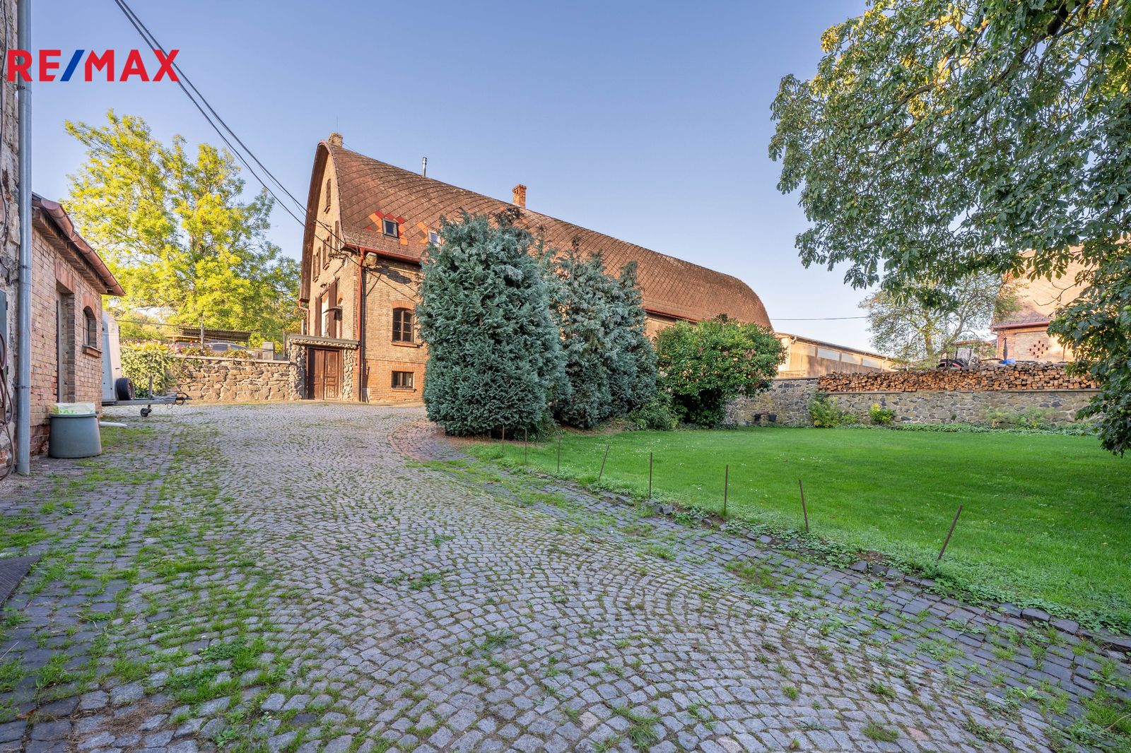 Prodej nemovitosti, Radejčín — obrázek 15