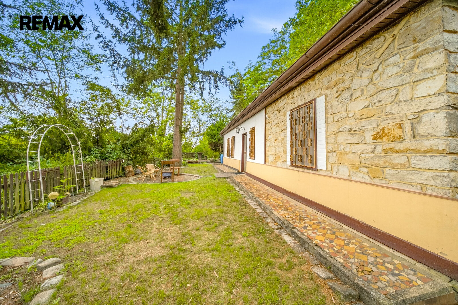 Prodej chaty 2+1, Hostěnice — obrázek 10