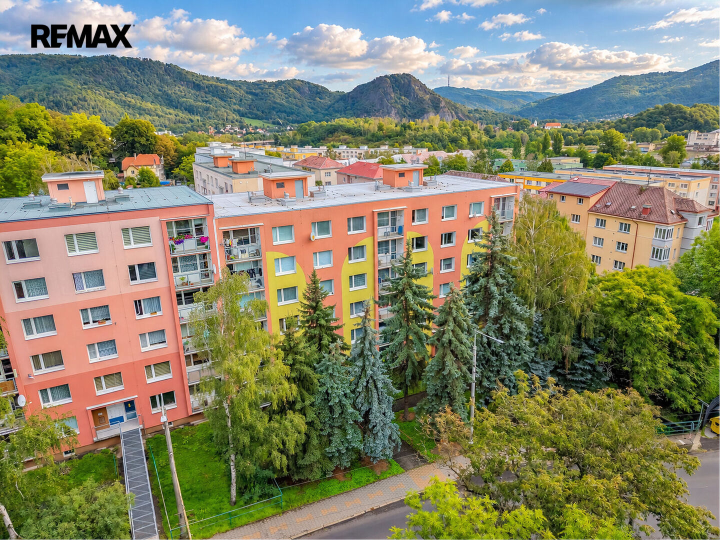Prodej bytu 2 + 1, Sibiřská, Neštěmice — obrázek 1