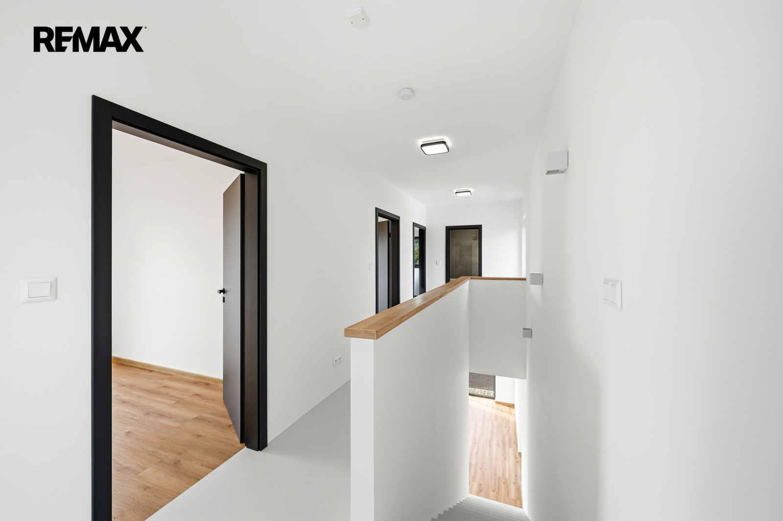 Prodej rodinného domu 4+kk, Kladruby — obrázek 14