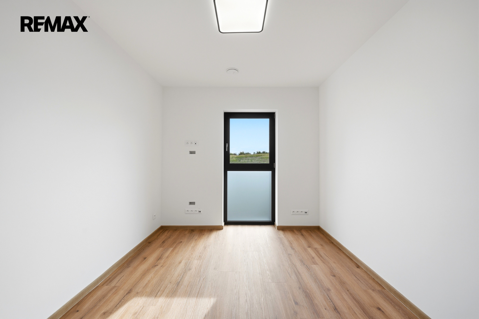 Prodej rodinného domu 4+kk, Kladruby — obrázek 19