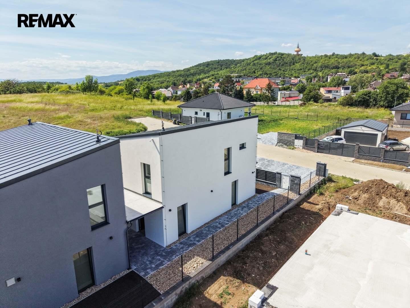 Prodej rodinného domu 4+kk, Kladruby — obrázek 36