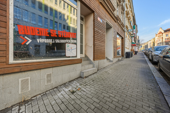 Pronájem obchodního prostoru, 65 m2, Ústí nad Labem