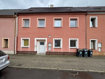 Prodej rodinného domu, 160 m2, Trmice