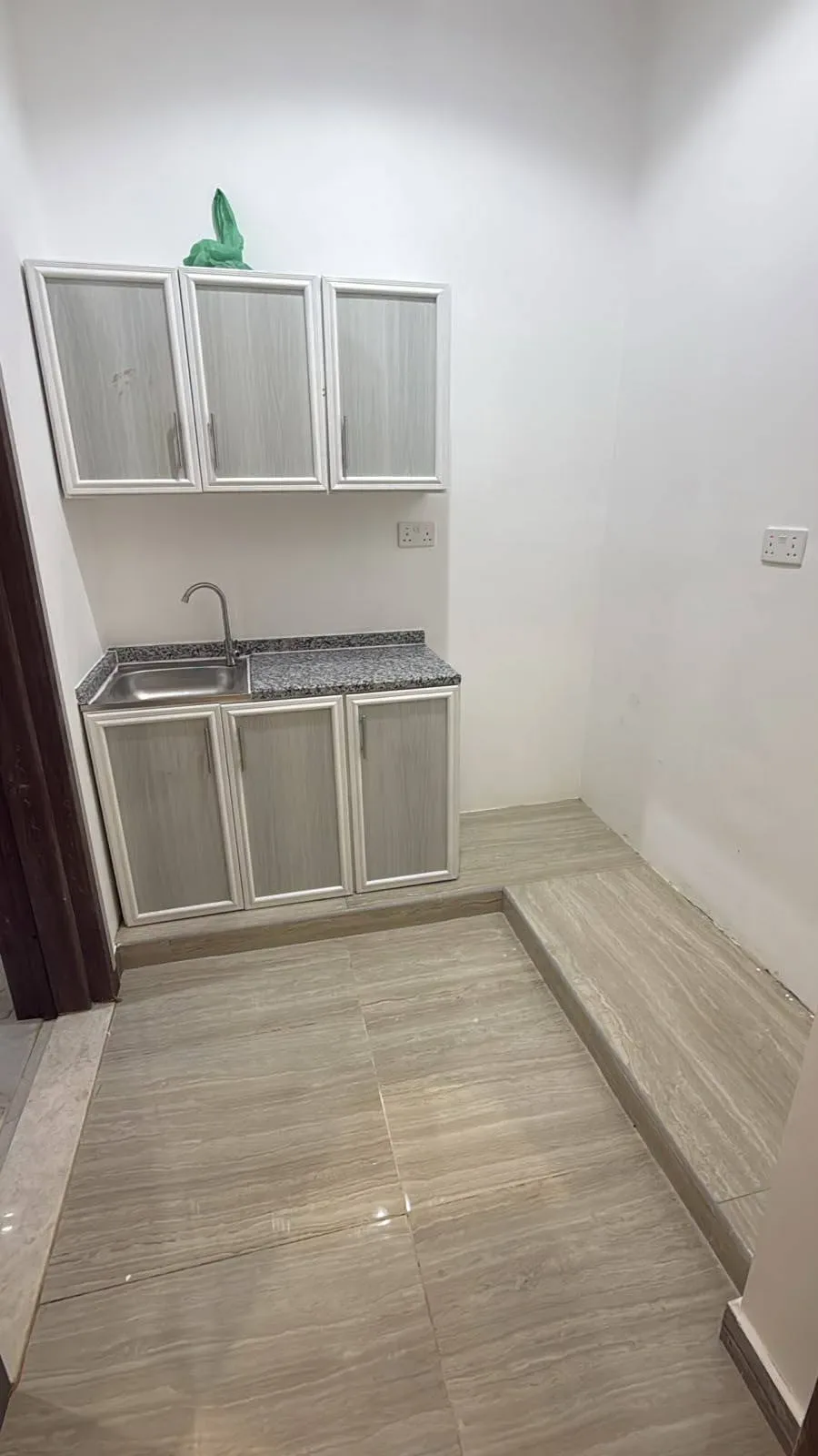 High Raise Appartments — SB3 — Kitchen