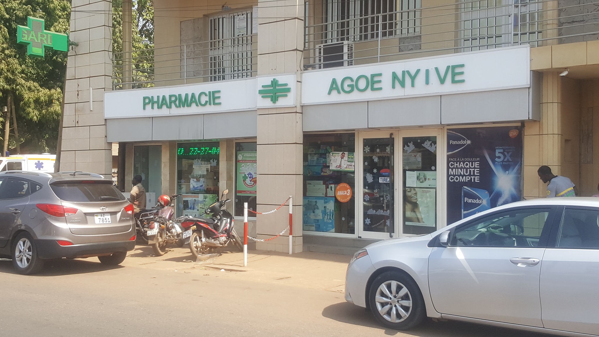 PHARMACIE AGOE-NYIVE