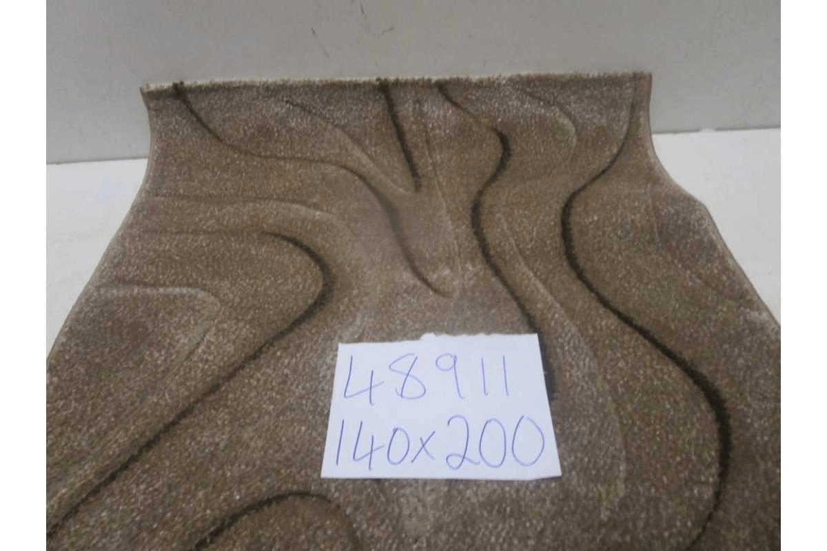 Carpet 140x200 Bond (Aura V77) Pp + Headset Hand Carved 2,200 Gsm/Sqm 243,200 Points/Sqm 10mm Pile Height 080 Diamond-54