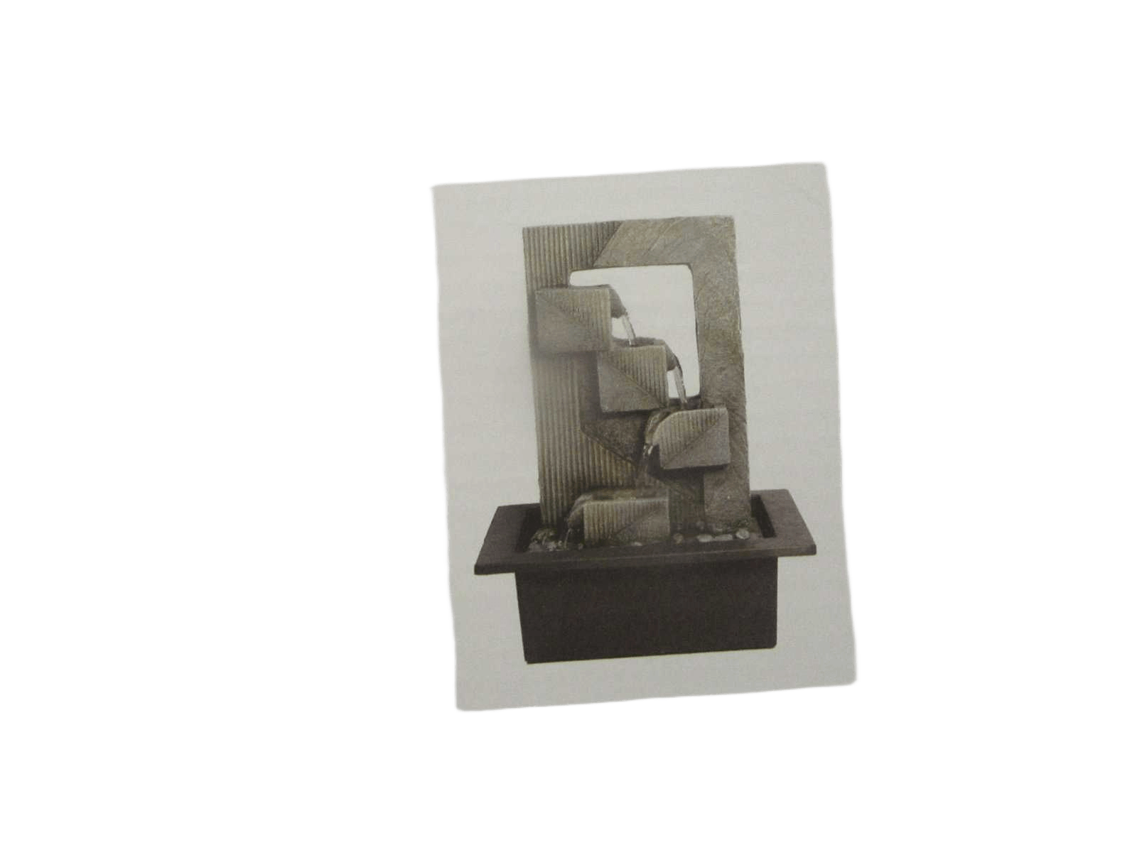Fountain Polyresin With Platic Base Pump Wall 25x20x32