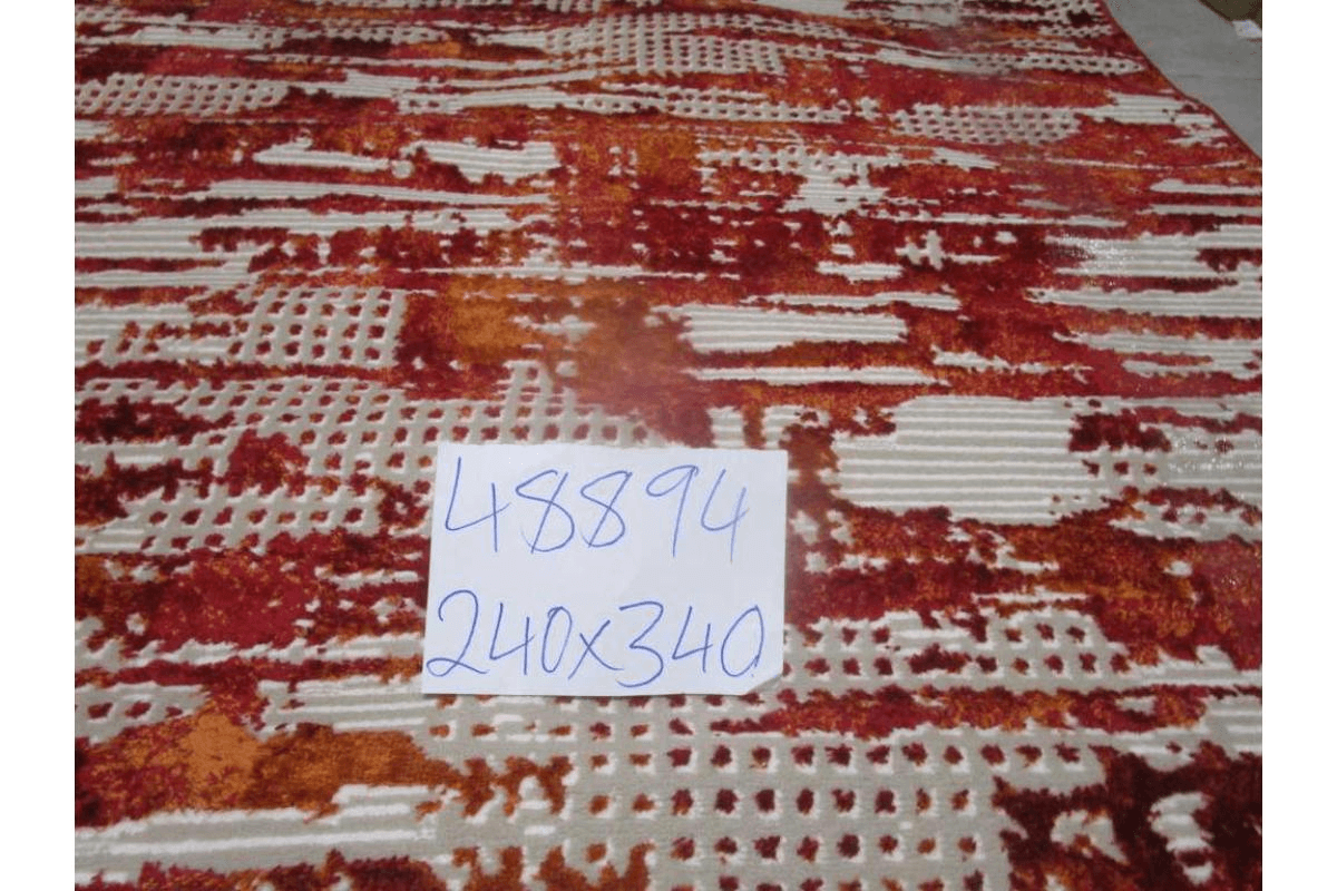 Carpet 240x340 Polyester And Shrink 204,800 Pts/Sqm 9mm Pile Hight 1,350 Grm/Sqm Orng/Red