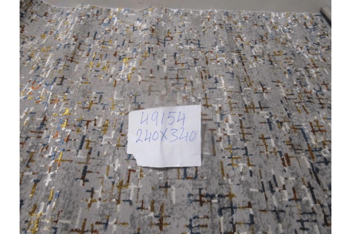 Carpet 240x340 Shiny Shrink Polyester + Pp 1,750 Gsm 420,000 Pts Grey/Multi
