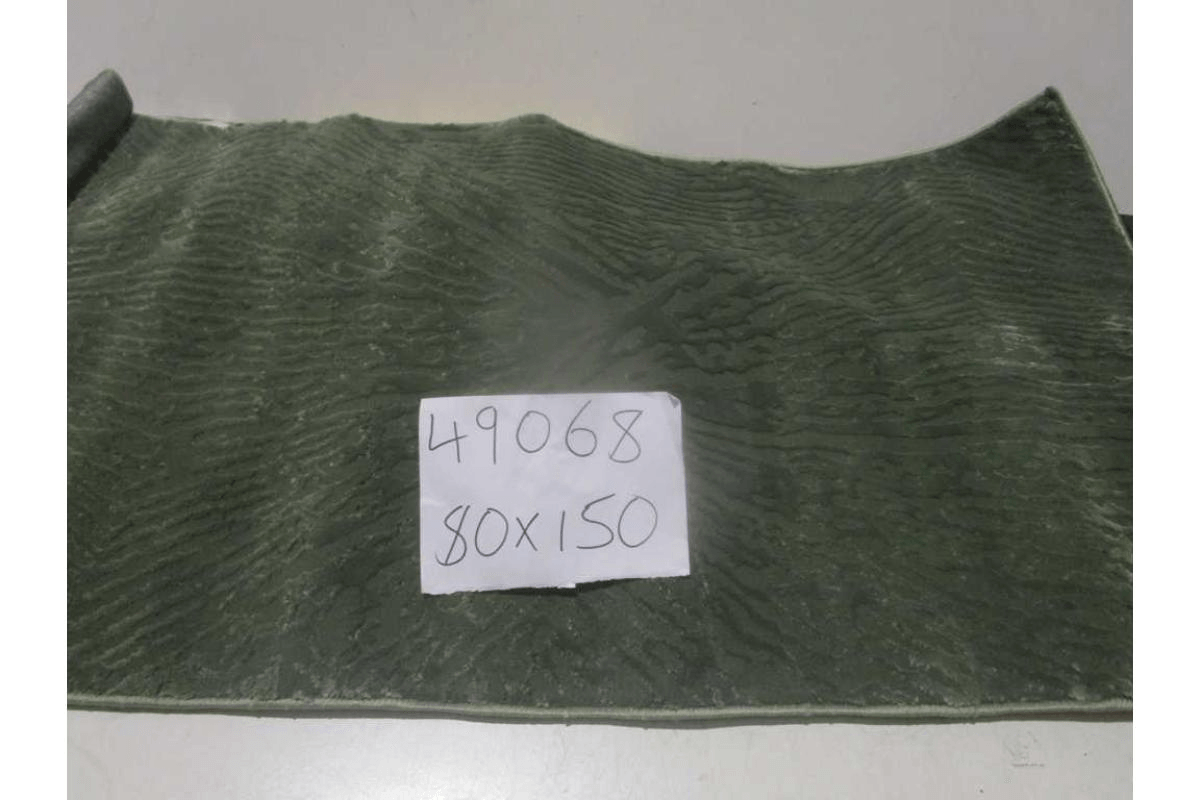 Carpet 80x150 Latte 100 % Polyster 1.750 G/Sqm 12 Mm Pile Height 500.000 Pointe Cotton Backing 3-4% Shrink On Width Washable 26 Green