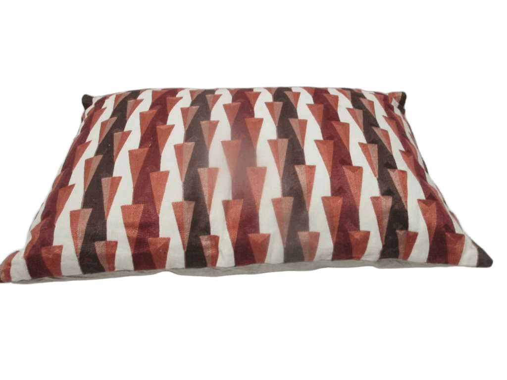 Cushion 100% Cotton With Machine Embrodery With Filling 575 Gr Vacuum Pack