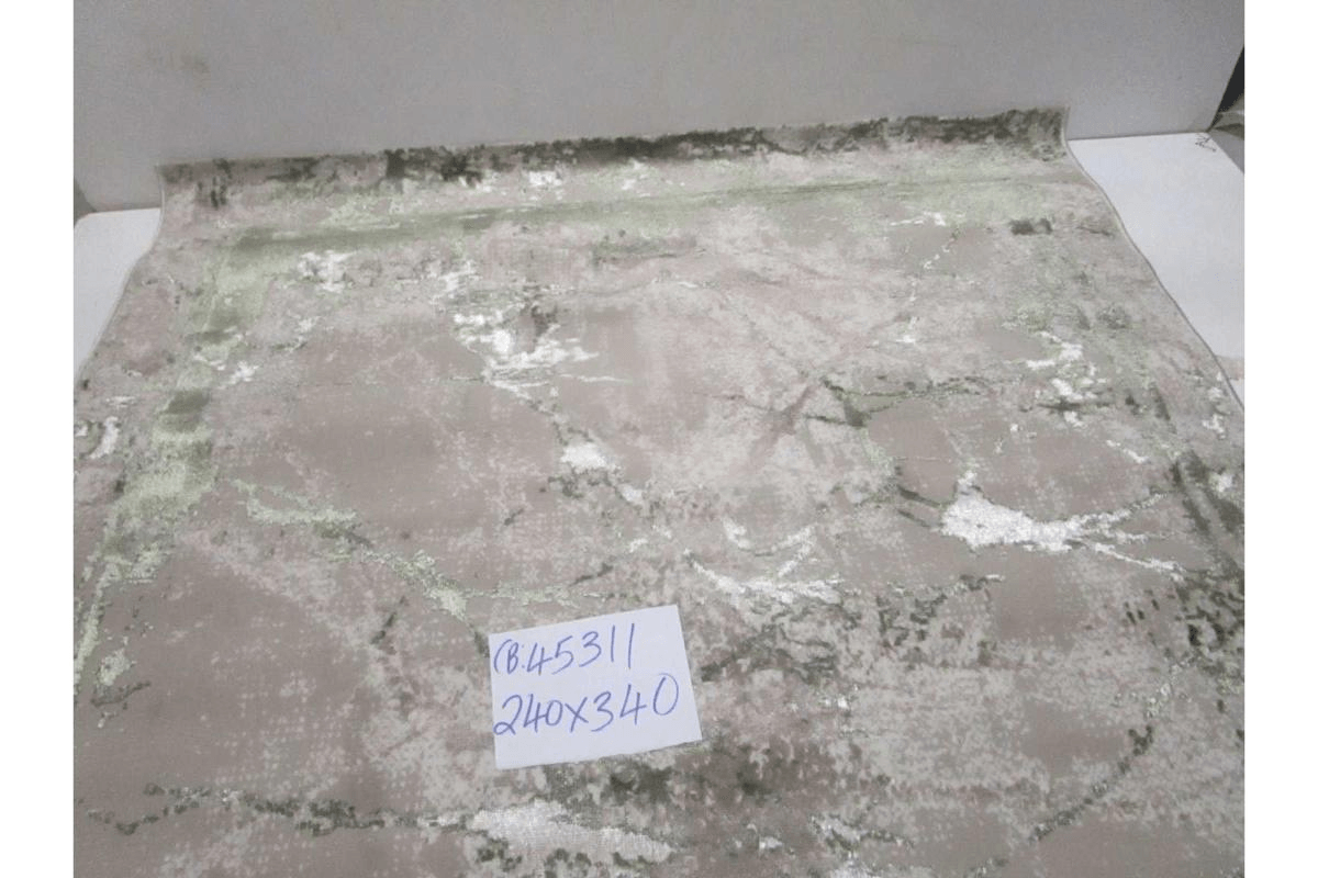 Carpet A Green 107 256.000 Points 10mm Pile Height 1,600gr/Sqm Pp Heatset (1900dtex) + Shrink + Flosh 240x340 Cm